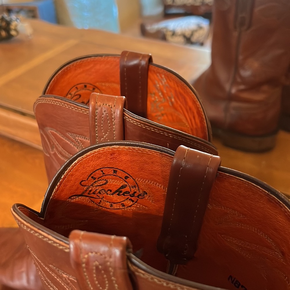 Men’s Luechese Boots - Picture 5 of 9